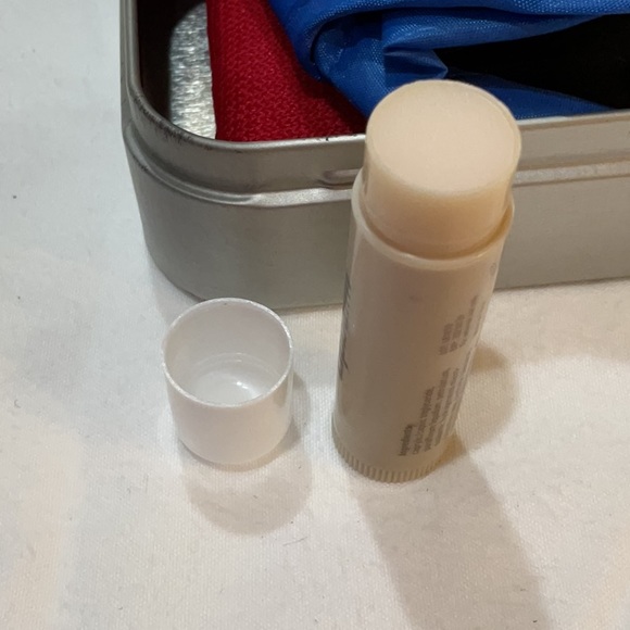 Swiss Air Hard case travel kit - Picture 5 of 5